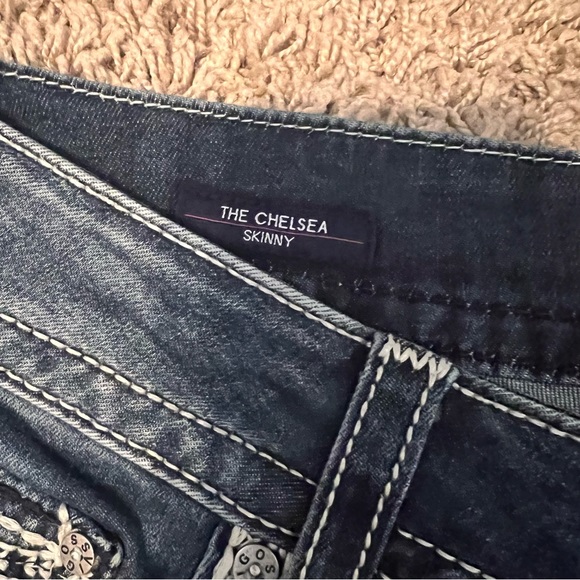 Jeans - Picture 4 of 7